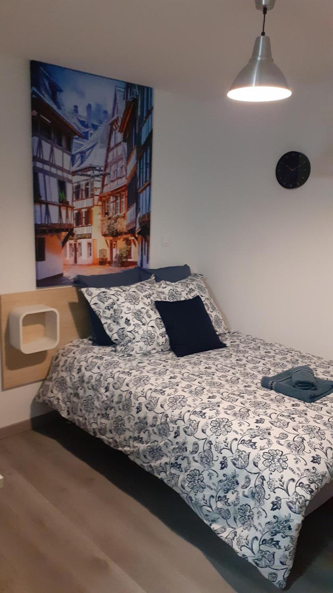 Agreable Studio Tout Equipe A Mulhouse Esterno foto
